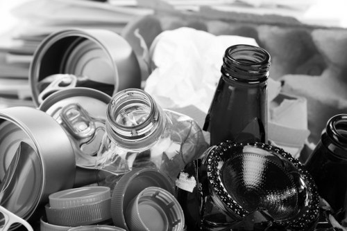 Benefits of hiring professional garage clearance services