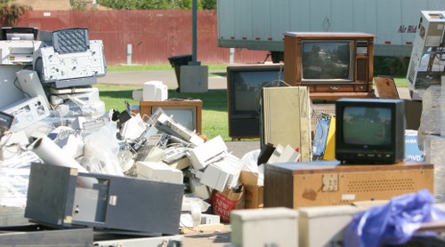 Selecting the right waste removal service in Blackwall